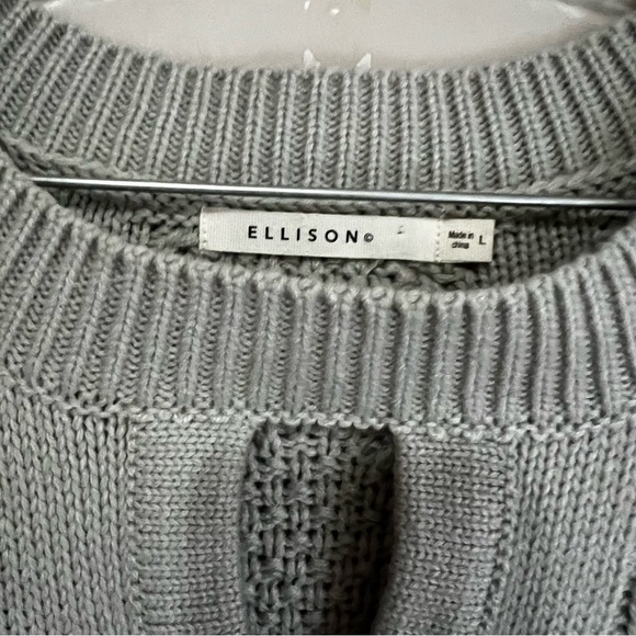 Ellison Gray Cable Knit Wide Sleeve Sweater - Picture 6 of 8